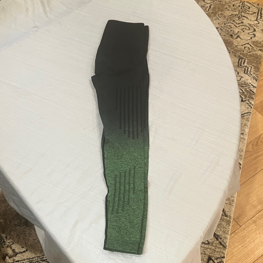 Green and Black Gradient Leggings